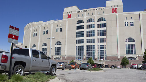 memorial stadium parking lot